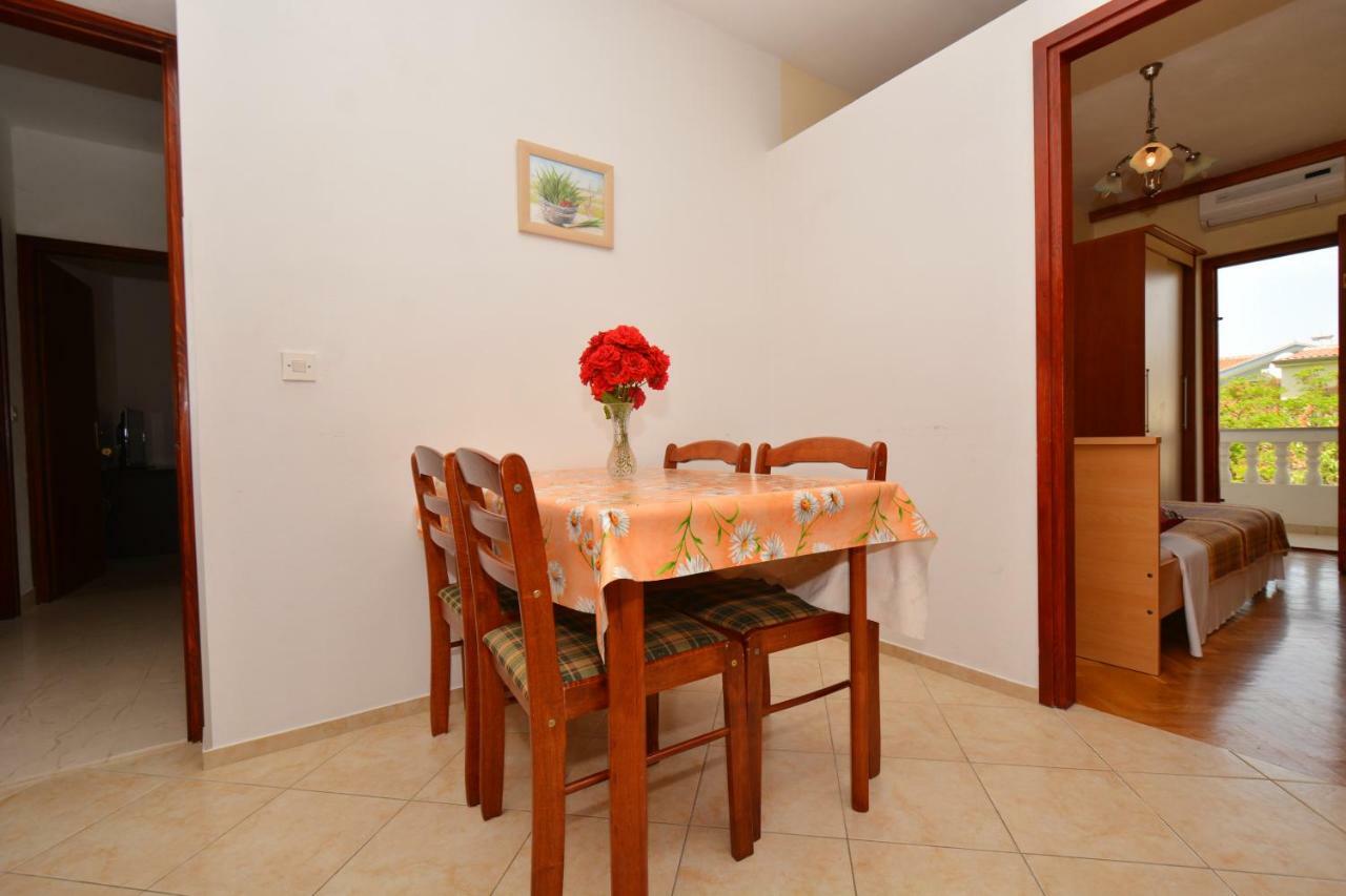 Apartments Beach Vrsi Exterior photo